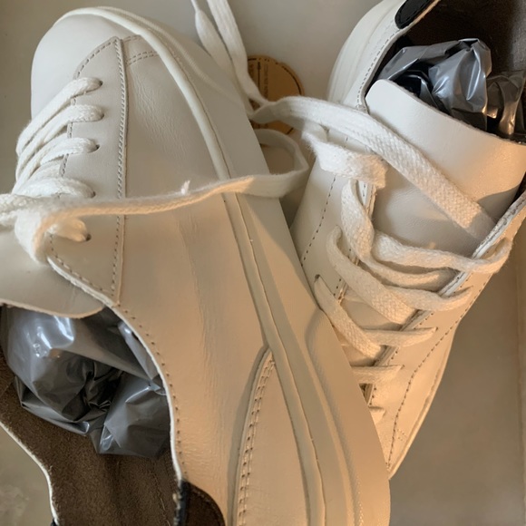 Zara Soft Leather Sneakers - Picture 10 of 12